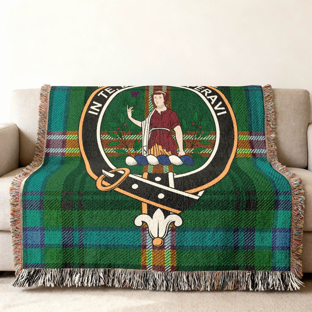 Clan Lyon tartan woven blanket — fringe border detail showing woven pattern and clan crest
