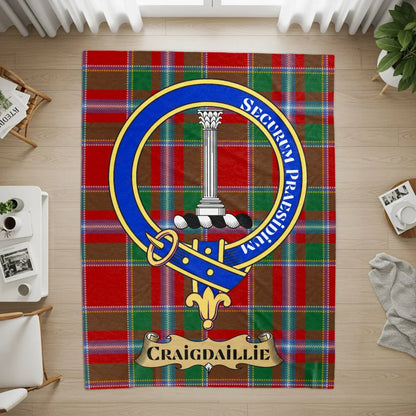 Craigdaillie Tartan Secundum Præceptum Family Crest product type
