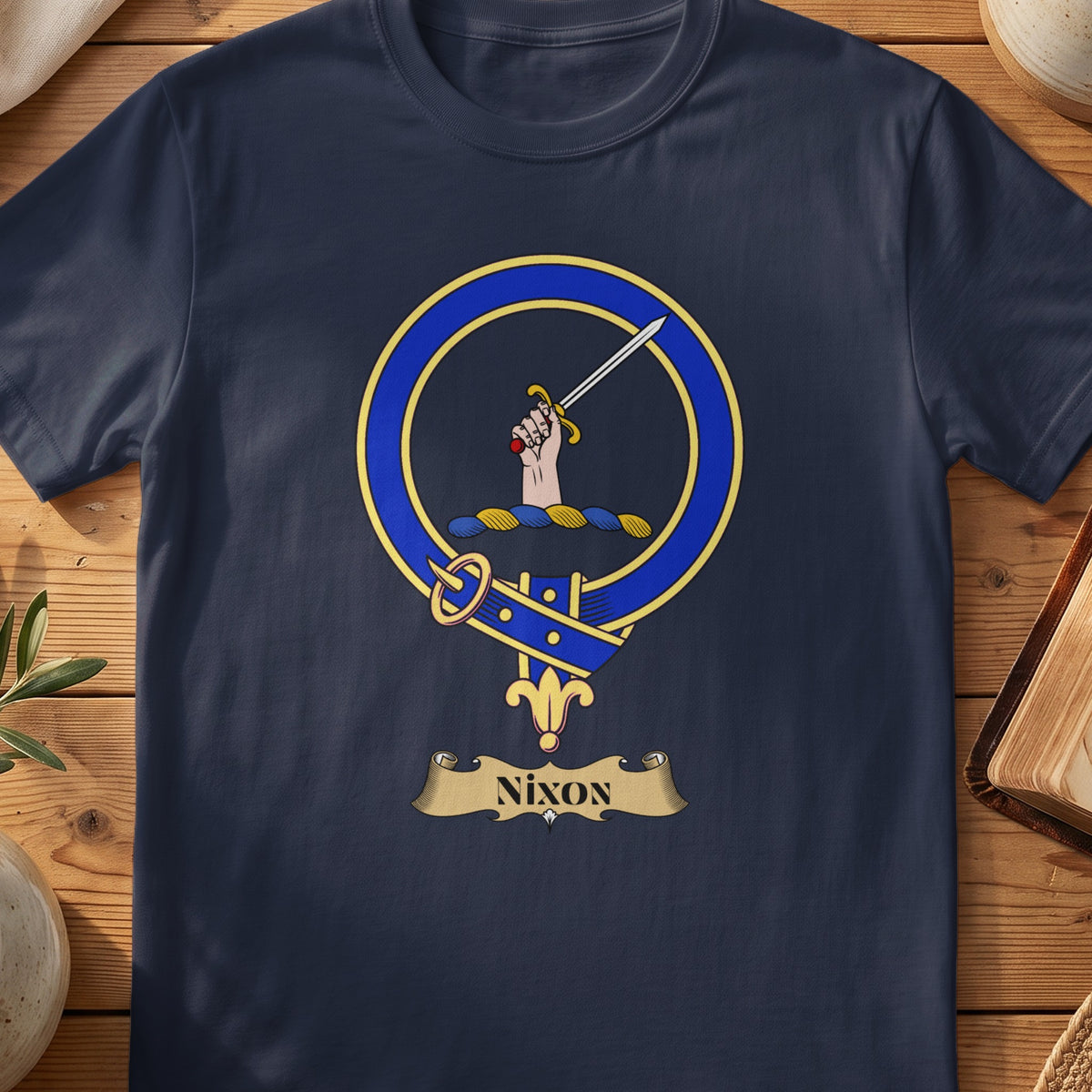 Nixon Scottish clan crest T-shirt in Navy