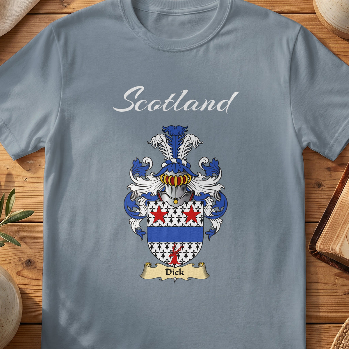 Dick Scottish family shield T-shirt in Stone Blue