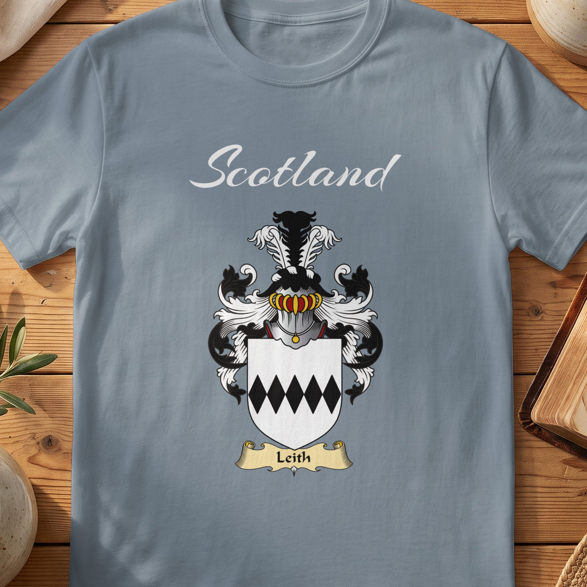 Leith Scottish family shield T-shirt in Stone Blue