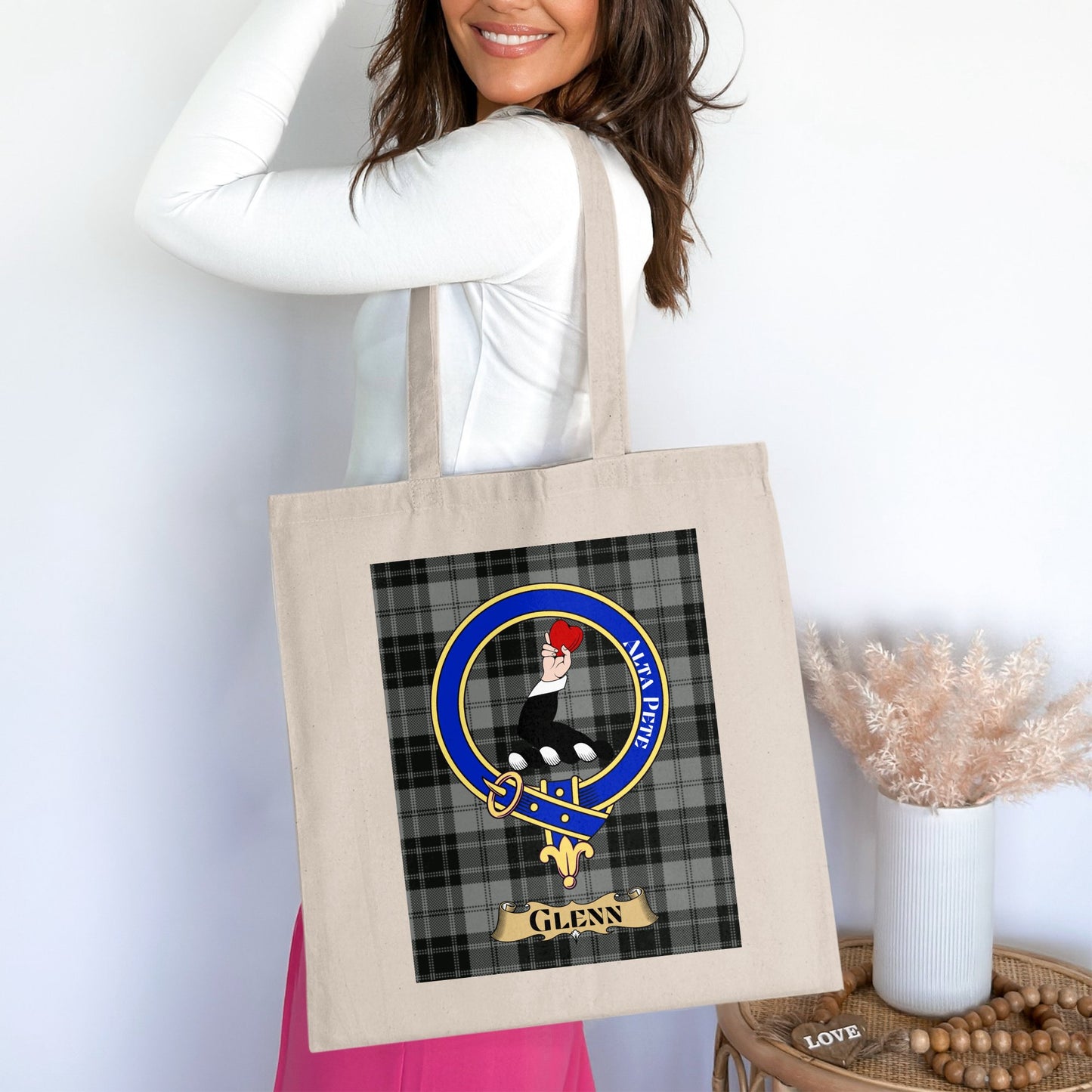 Glenn Clan Scottish Tartan Bag with Crest Tote Bag - Living Stone Gifts