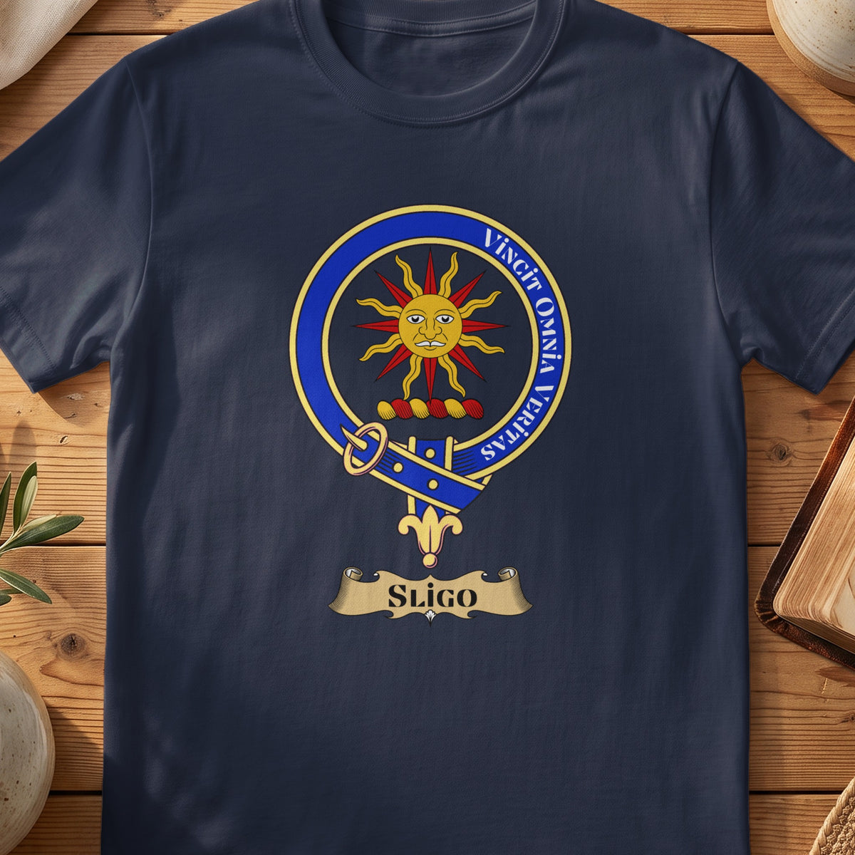 Sligo Irish family crest T-shirt in Navy