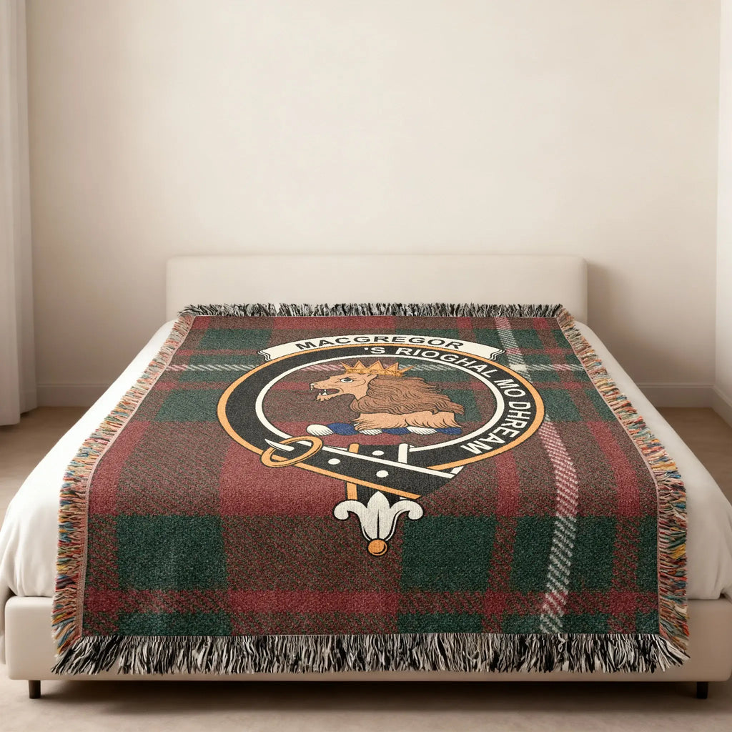 MacGregor tartan pattern blanket with clan emblem design — 'S Rioghal Mo Dhream woven in cotton