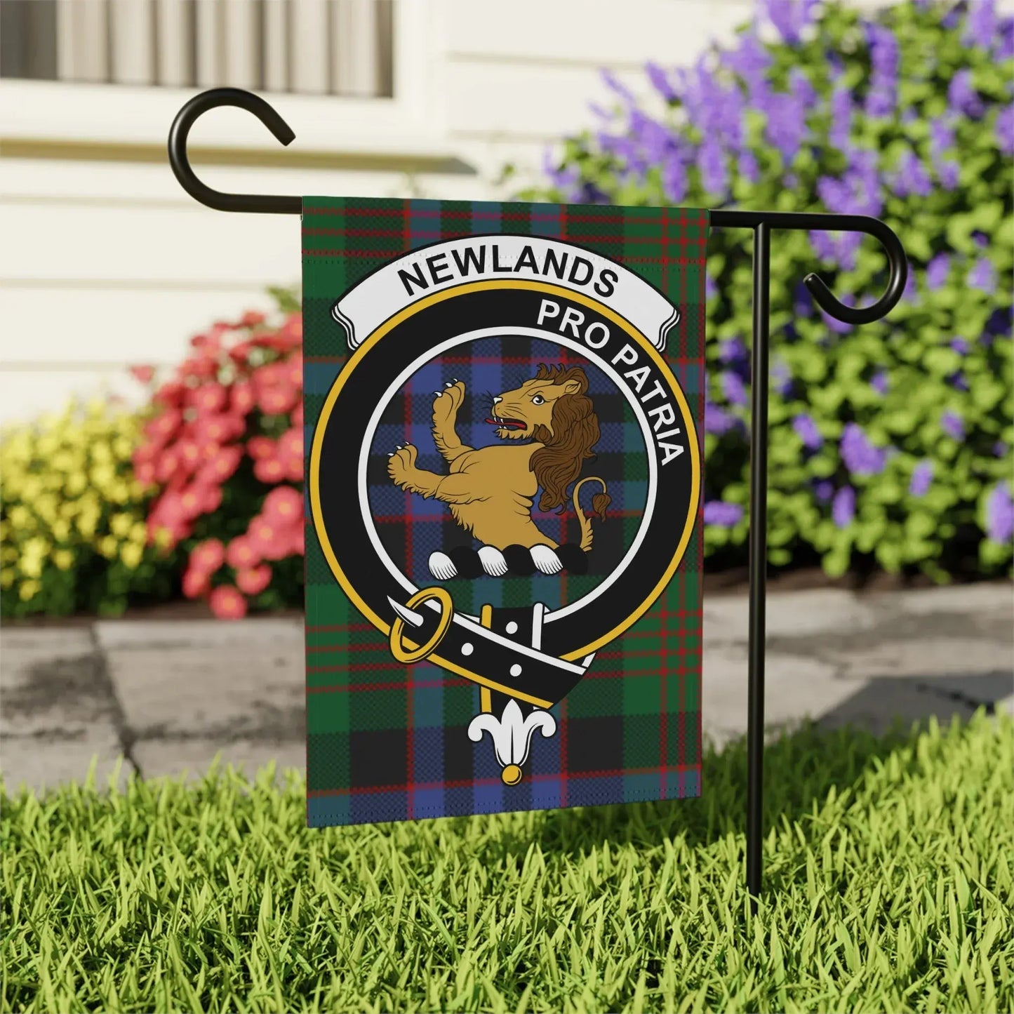 Newlands Pro Patria Crest Garden Flag product