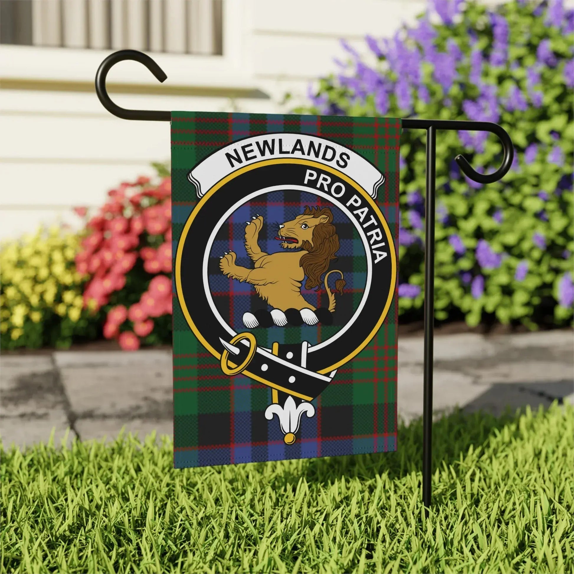 Newlands Pro Patria Crest Garden Flag product