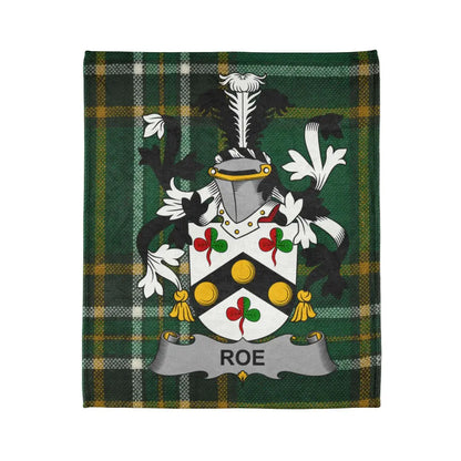 Personalized Roe Family Crest Green Tartan Blanket product