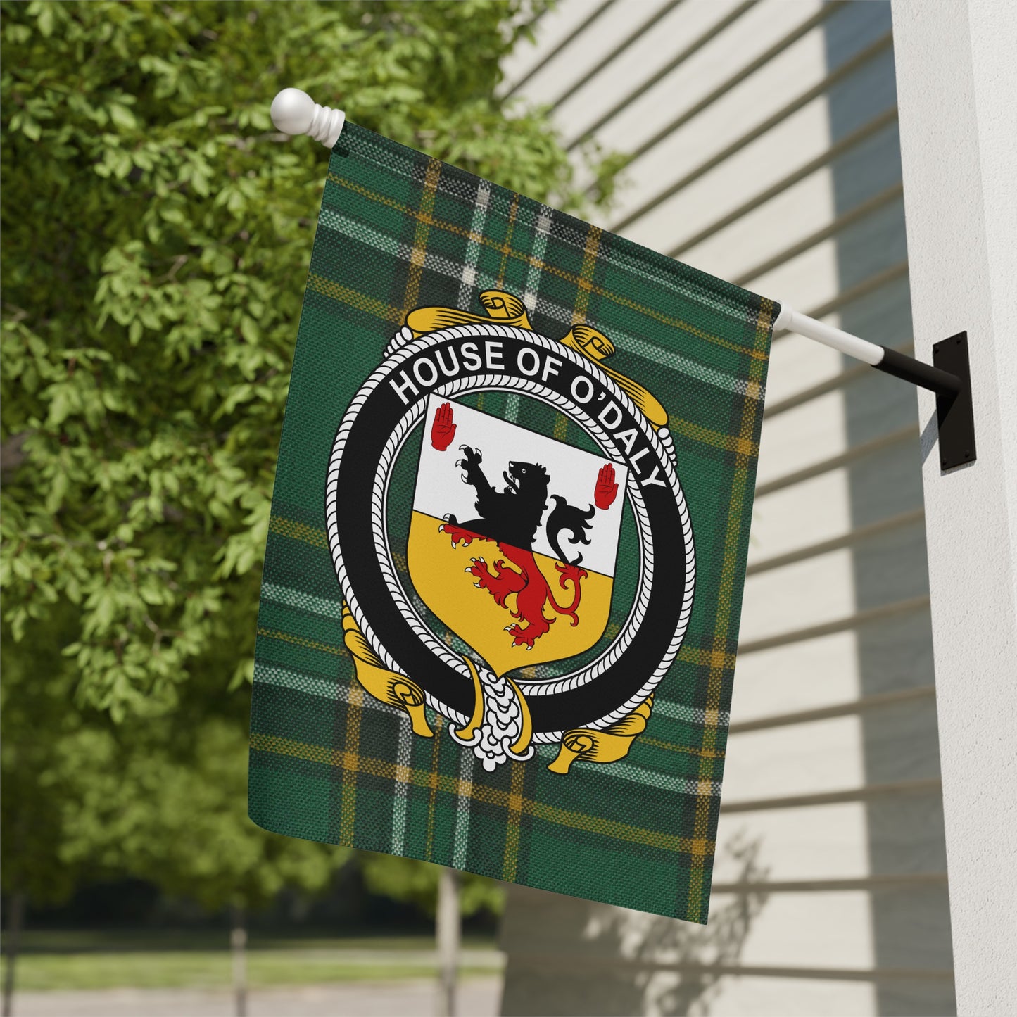 House of O'Daly Crest Green Plaid House Flag