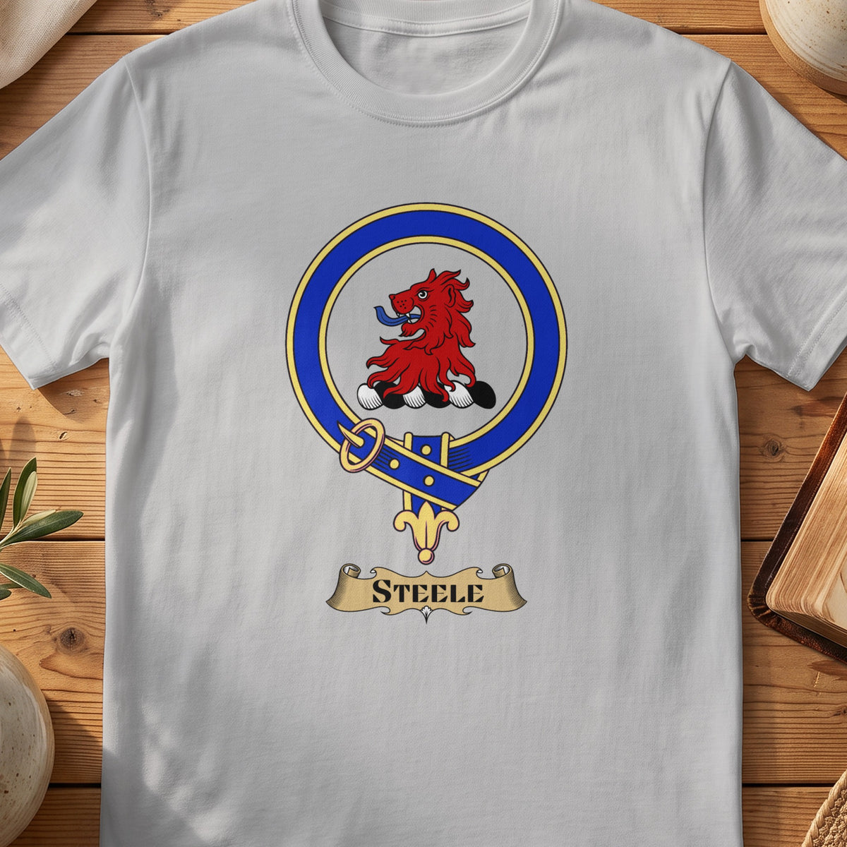 Steele Scottish clan crest T-shirt in Sport Grey