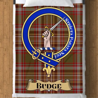 Scottish Clan Budge Crest Tartan Throw Blanket - Living Stone Gifts