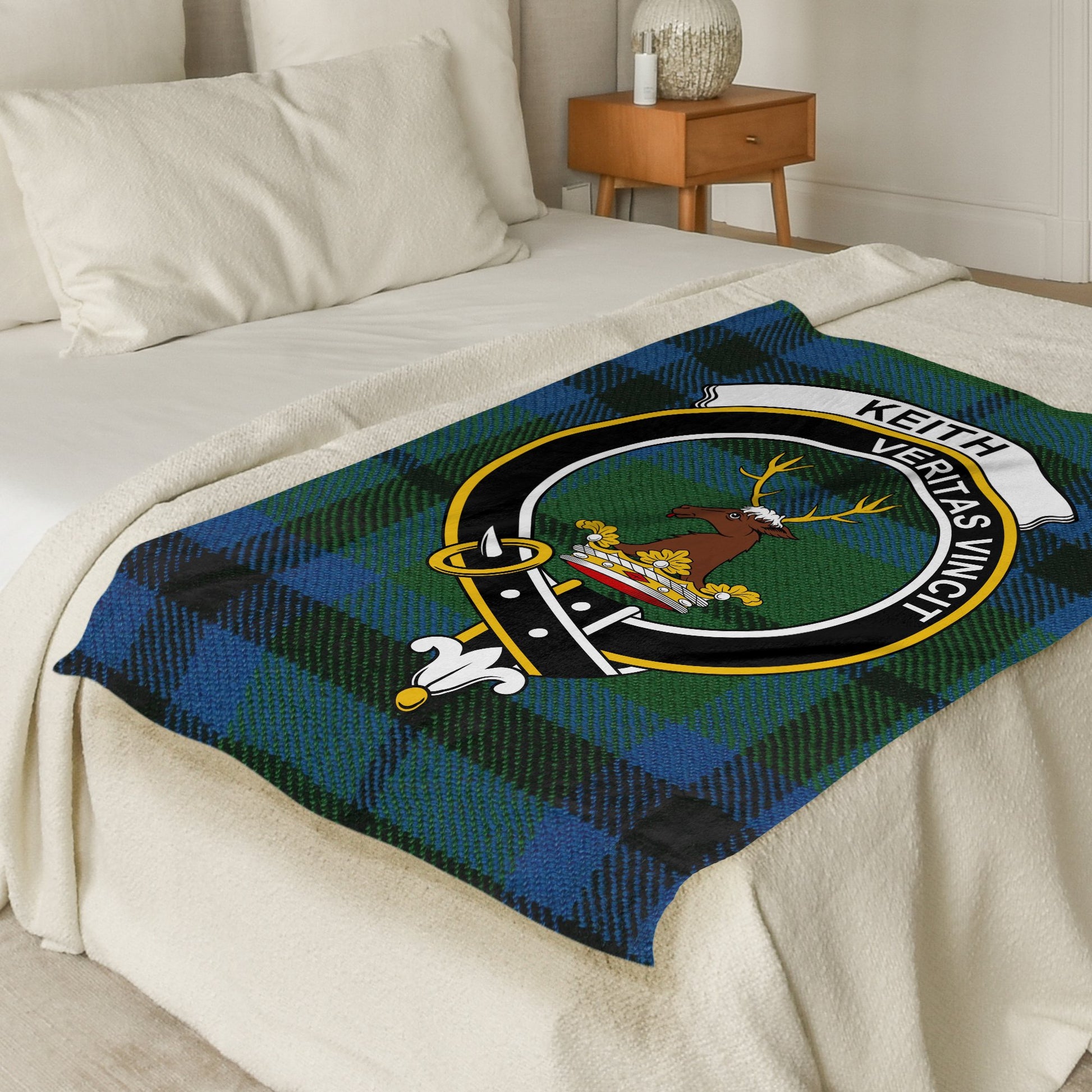 Scottish Clan Keith Crest Tartan Blanket - Living Stone Gifts