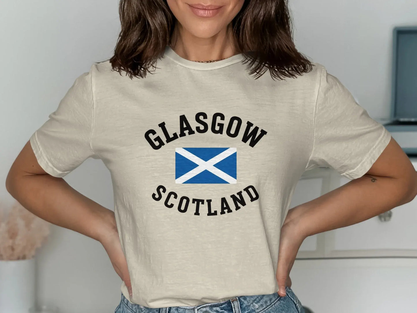 Glasgow Scotland Graphic Tee Shirt Product