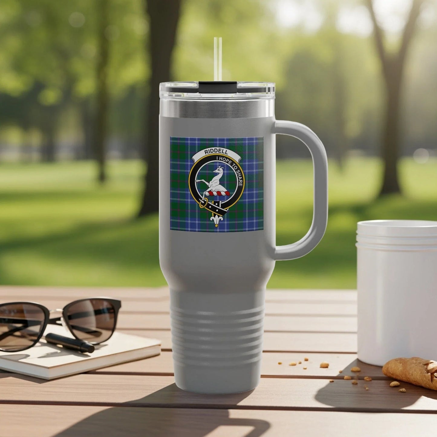 Plaid Pattern Travel Tumbler with Handle product type