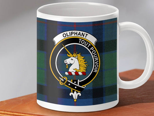 Oliphant Tout Pourvoir Plaid Design Mug product