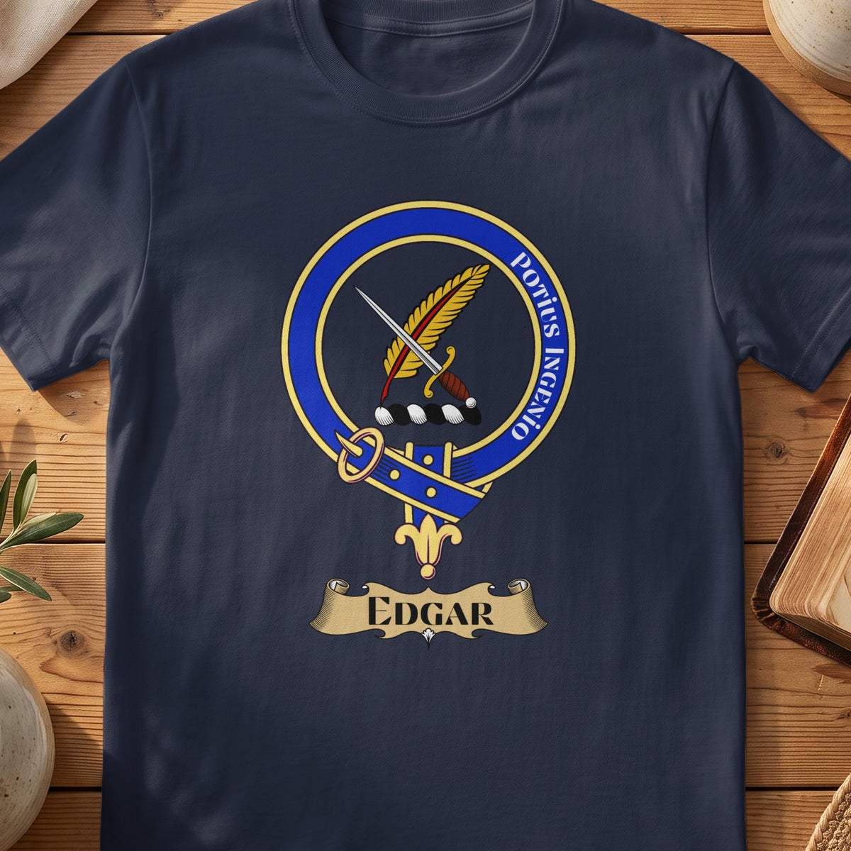 Edgar Scottish clan crest T-shirt in navy