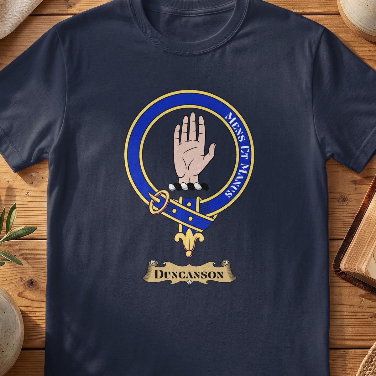 Duncanson Scottish clan crest T-shirt in navy