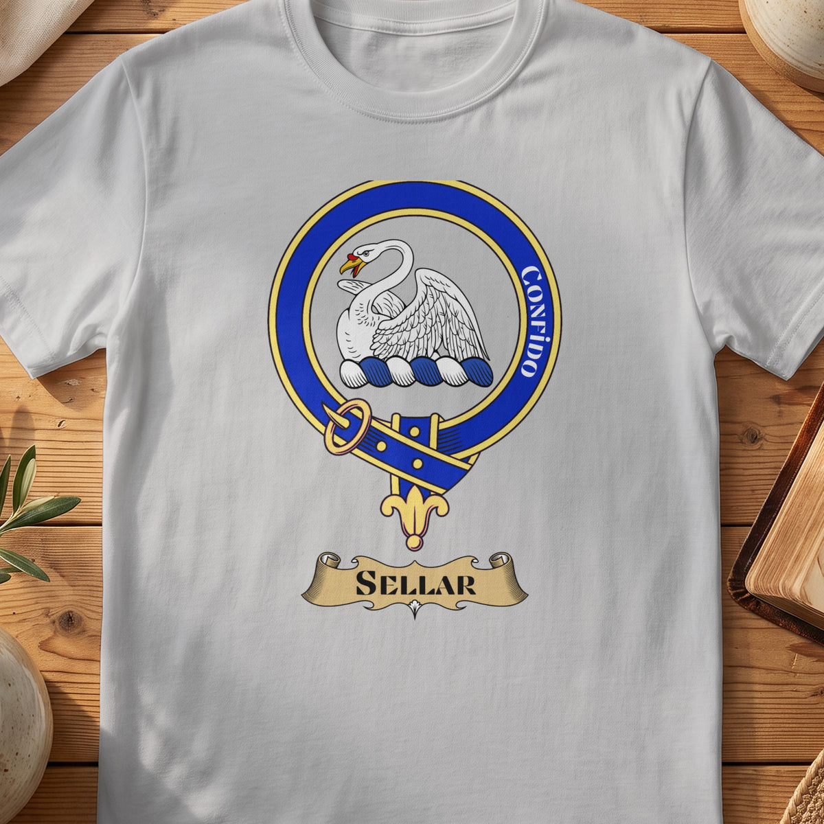 Sellar Scottish clan crest T-shirt in Sport Grey