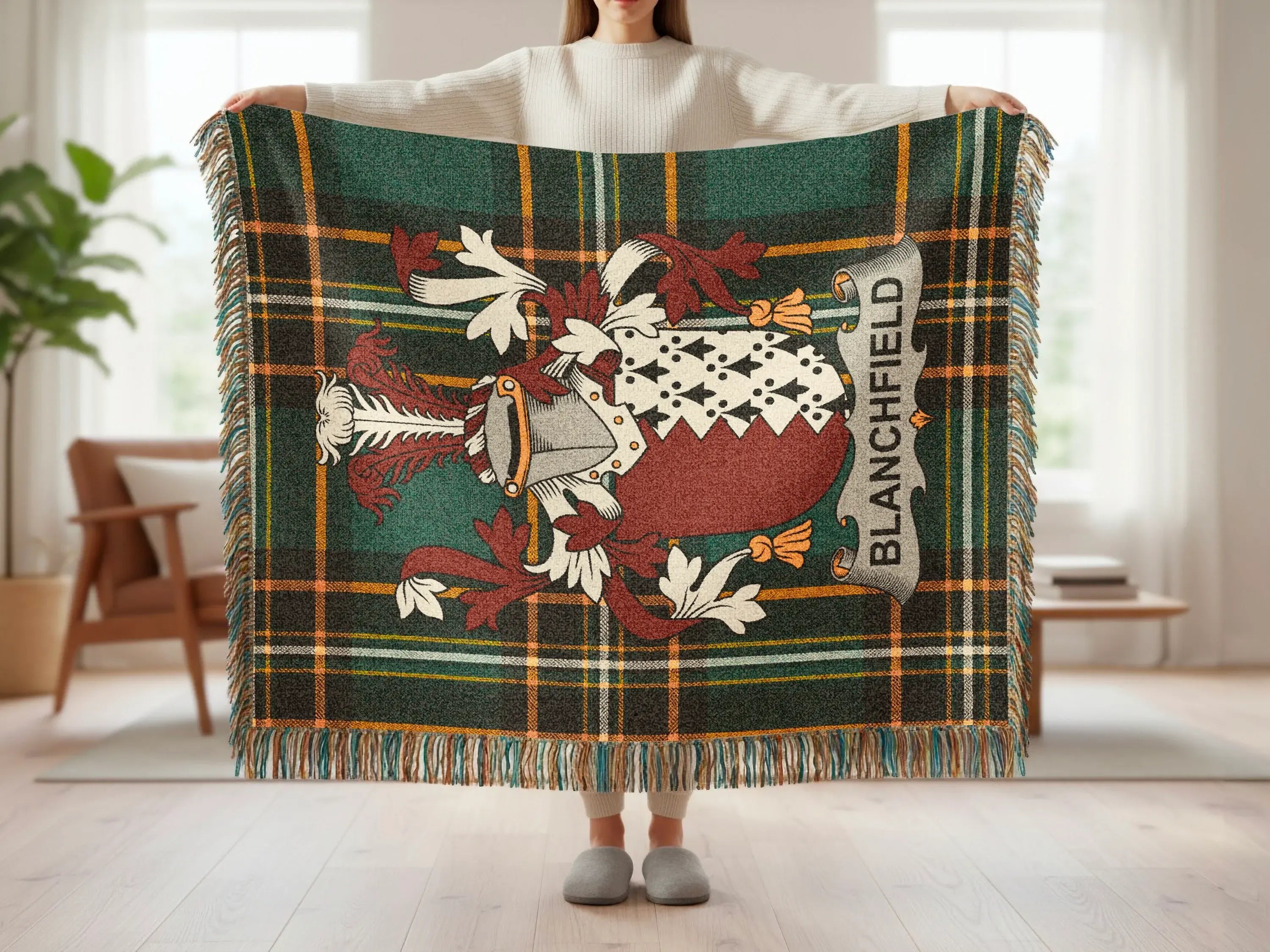 BLANCHFIELD Coat Arms Green Plaid Fringed Throw product type