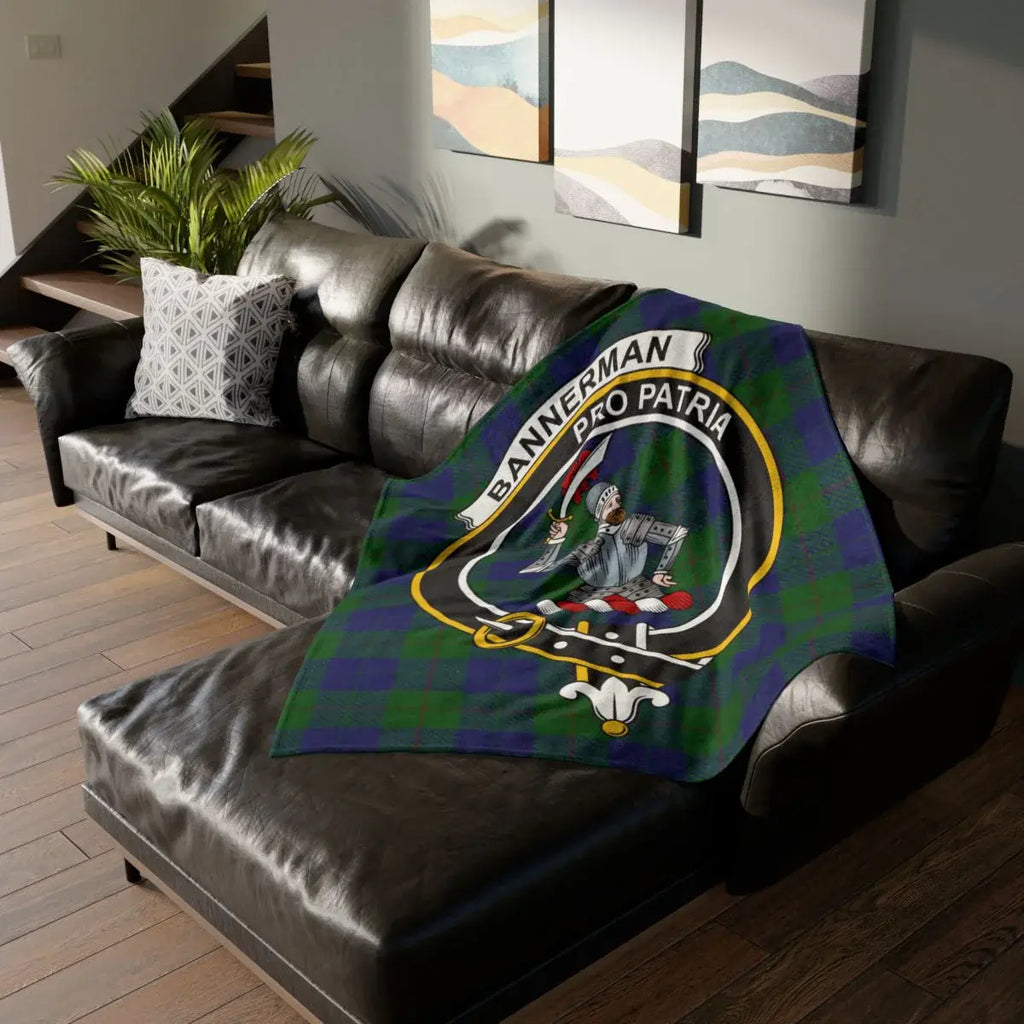 Clan Bannerman pro patria crest tartan throw blanket — 100% polyester, living room display