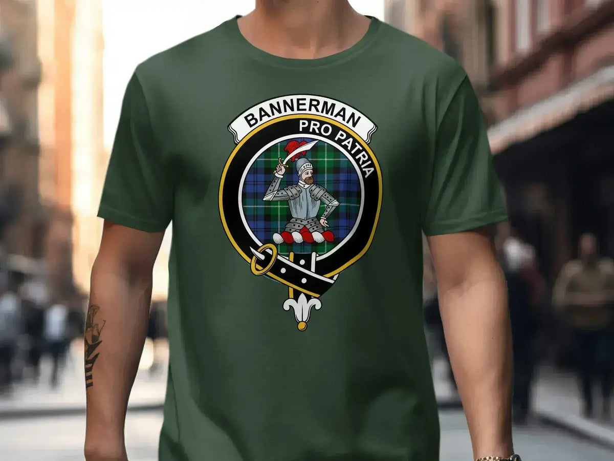 Clan Bannerman pro patria knight emblem graphic tee — black, relaxed fit