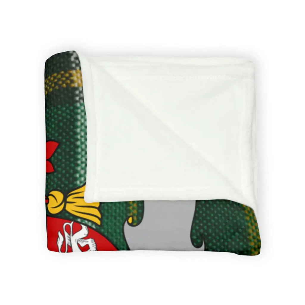 Festive Green and White Cozy Blanket for Winter Apartments
