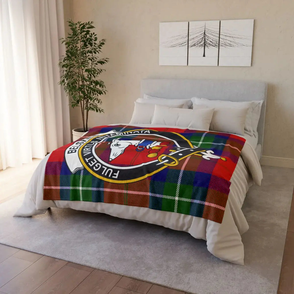 Unique vibrant full-size bedspread with vibrant design
