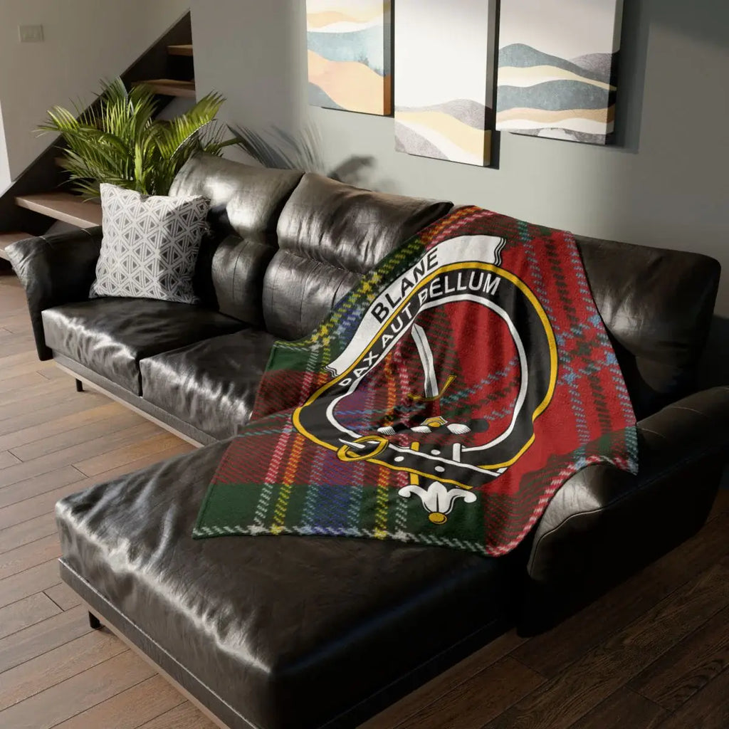 Tartan Blanket with Crest and Motto Pattern Blanket