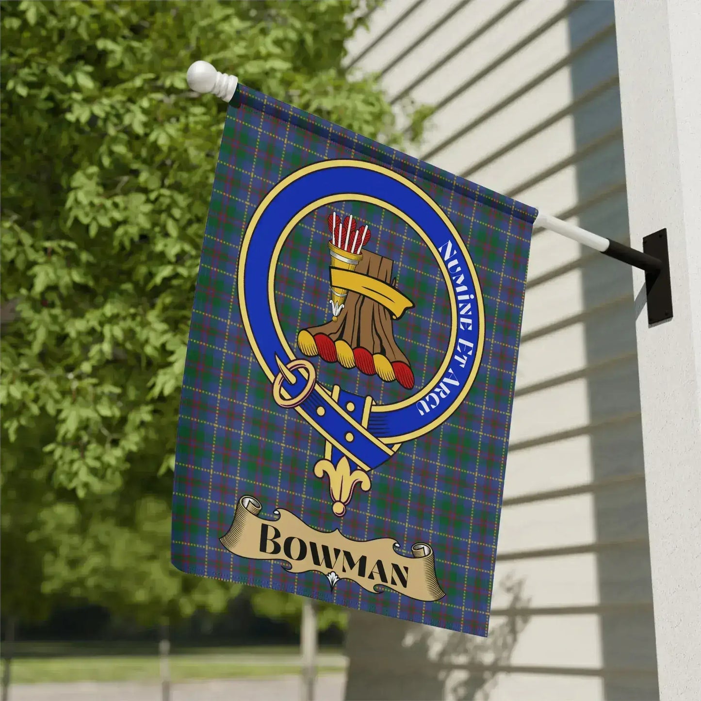 Bowman Novelty Plaid Crest Banner Flag product