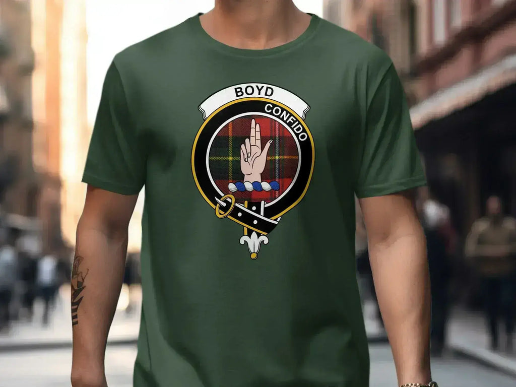 Boyd clan crest t-shirt in black — Confido motto visible as part of heraldic design