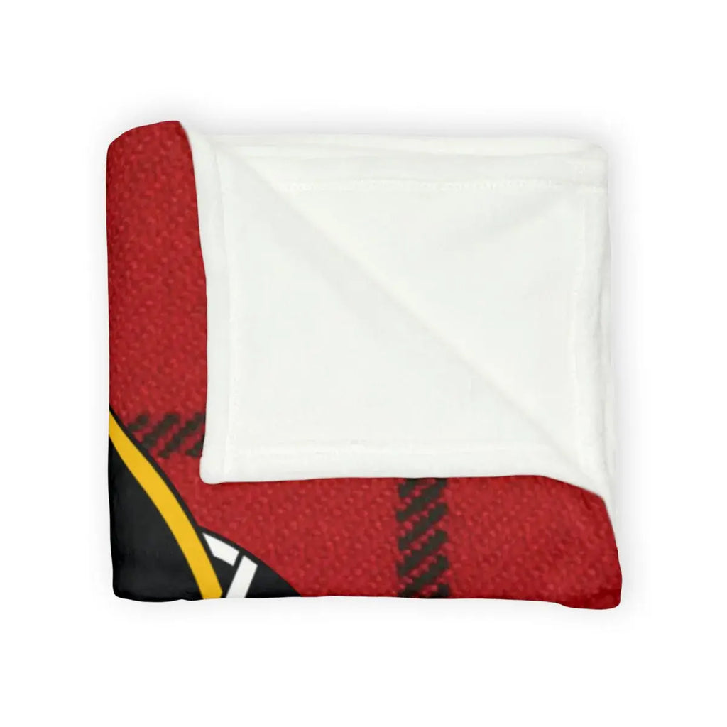 Cozy Red and Black Patterned Blanket for Home Comfort