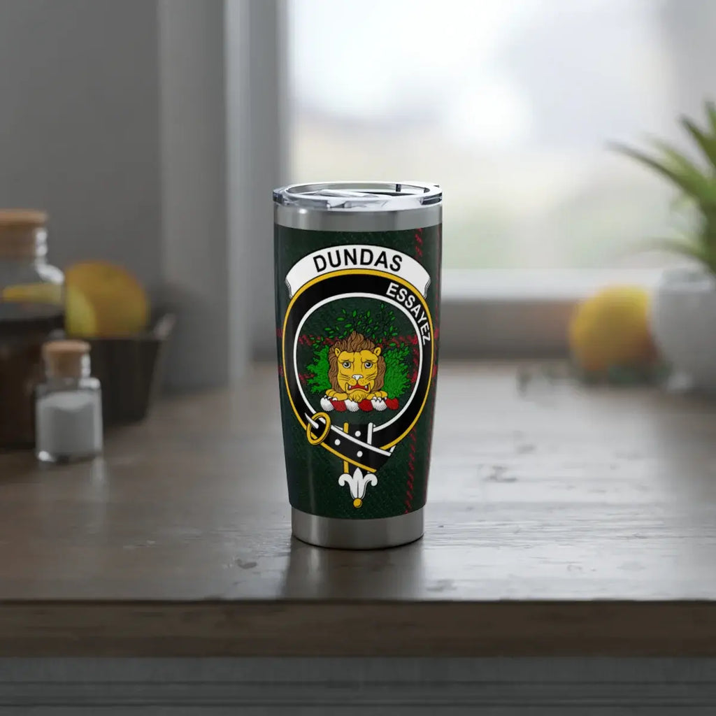 Dundas clan crest insulated tumbler — side view showing tartan and motto Essayez
