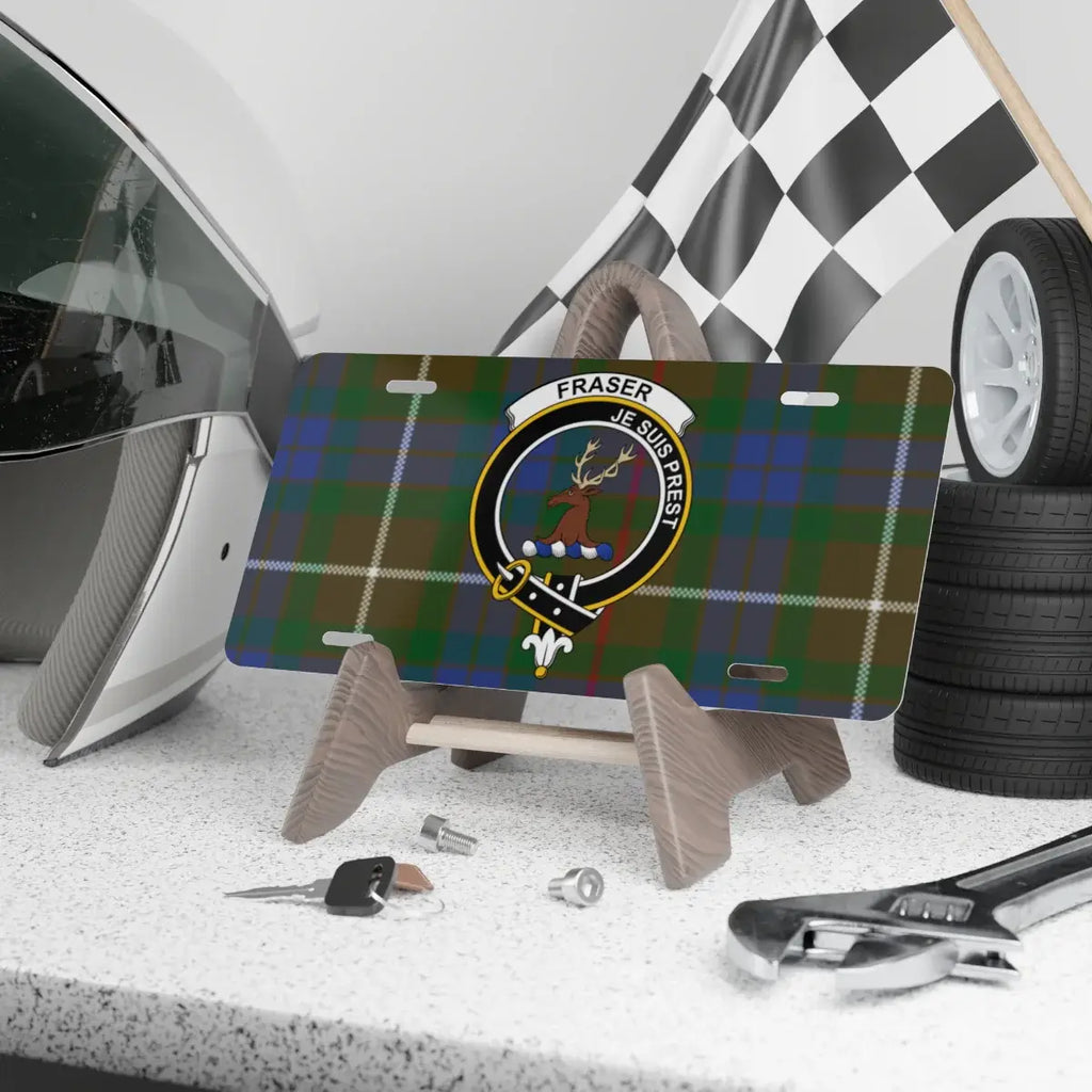 Clan Fraser crest tartan novelty license plate — 12x6 aluminium with Je Suis Prest design