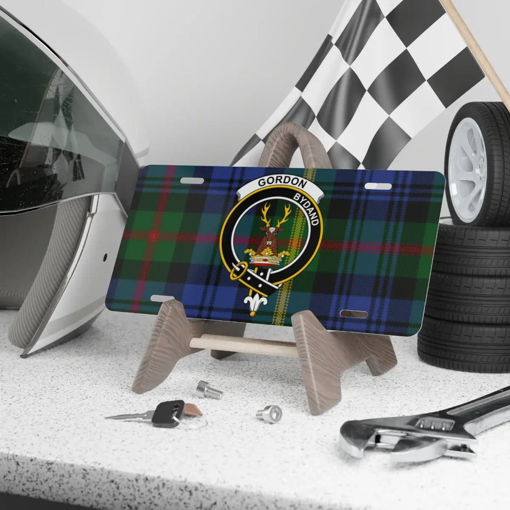 Clan Gordon crest and tartan novelty license plate on aluminium — Scottish heritage car décor