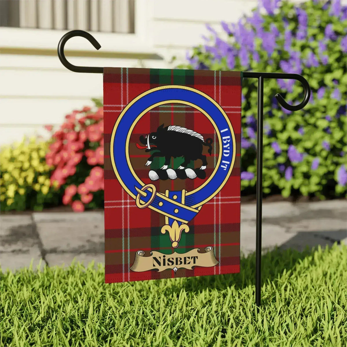 Nisbet clan crest outdoor flag — 24.5" x 32" Scottish tartan garden flag on post