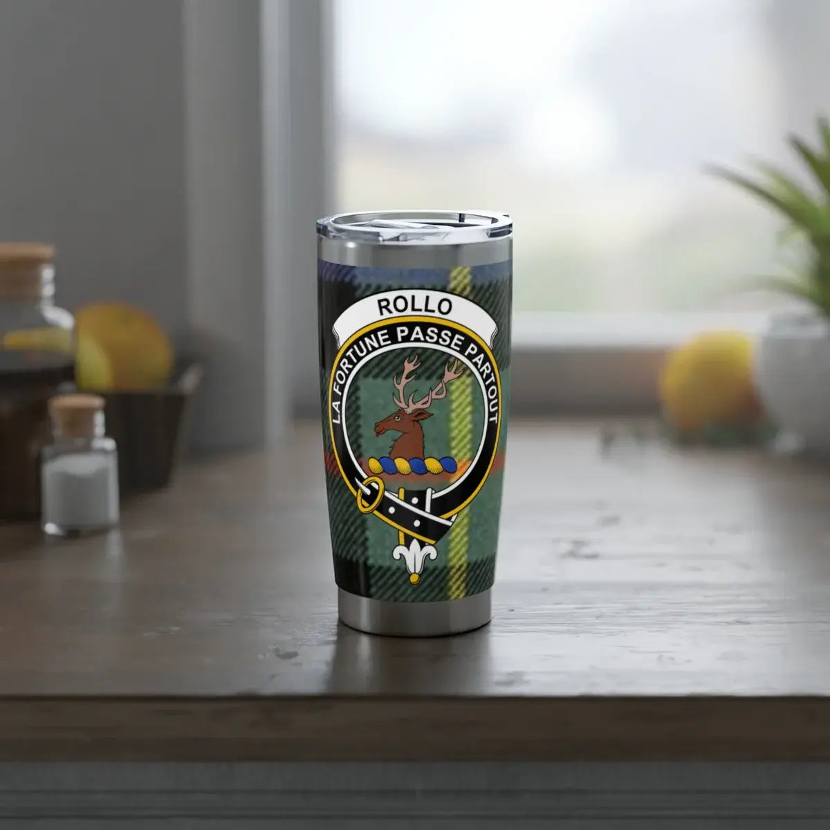 Rollo La Fortune Passe Partout tartan themed tumbler — 20 oz insulated steel, clan crest print