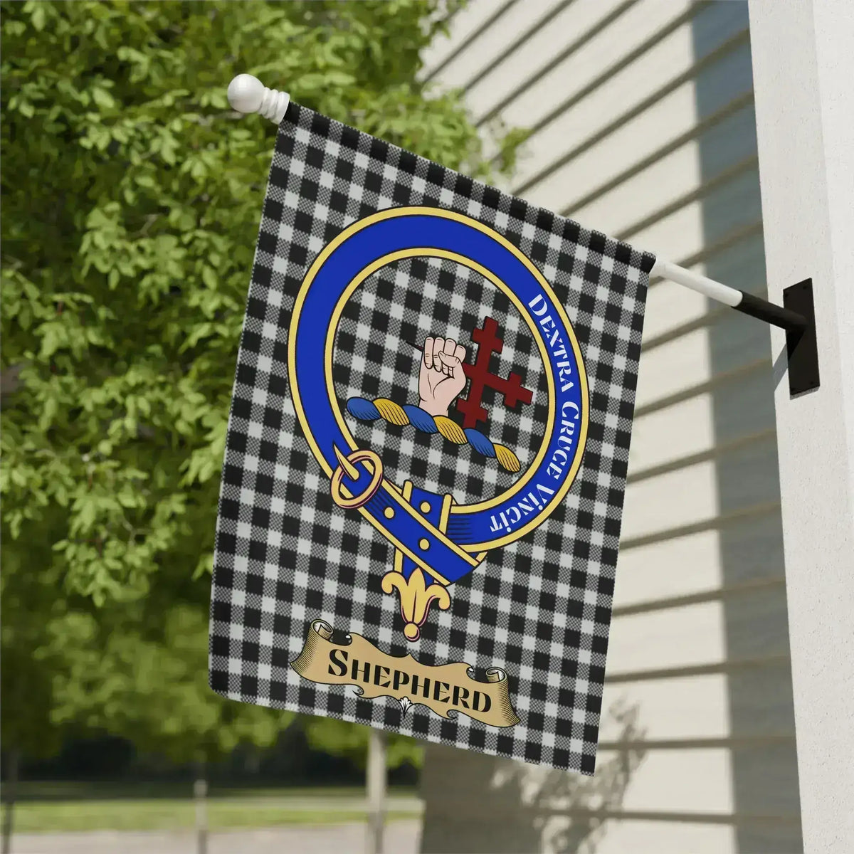 Distinctive Crest Design Shepherd décor