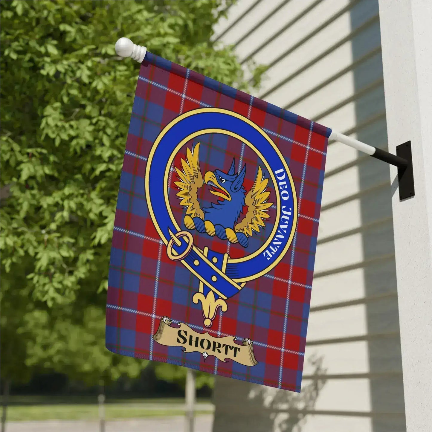 Deo Juvante Red Blue Plaid Flag Banner Shortt product