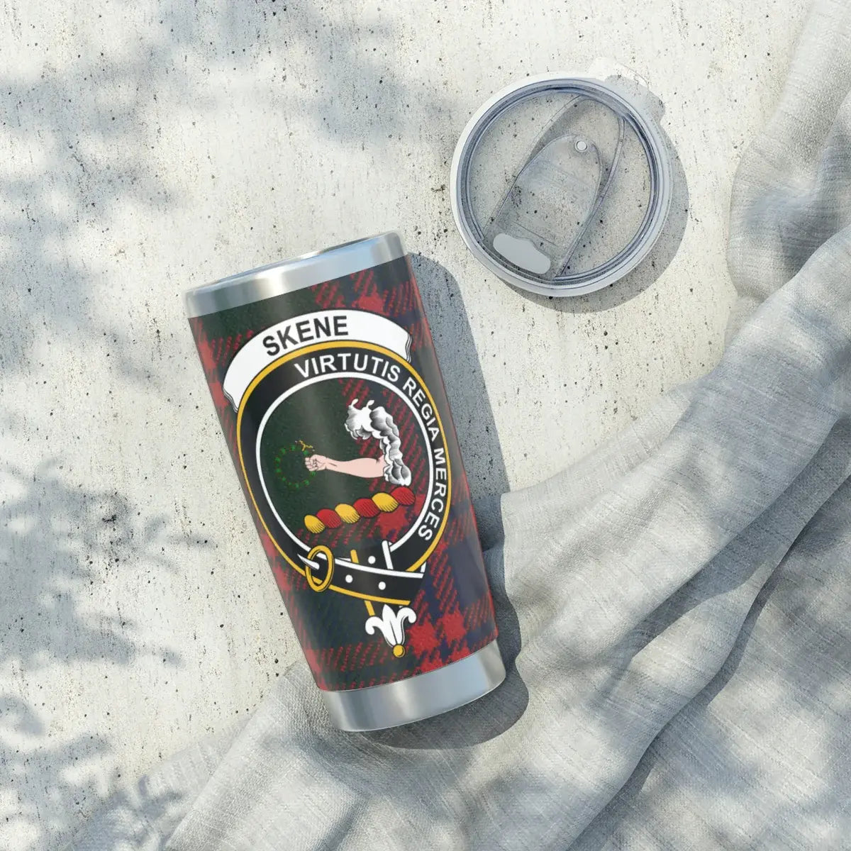 Clan Skene virtutis regia merces clan crest tumbler — on silver stainless body