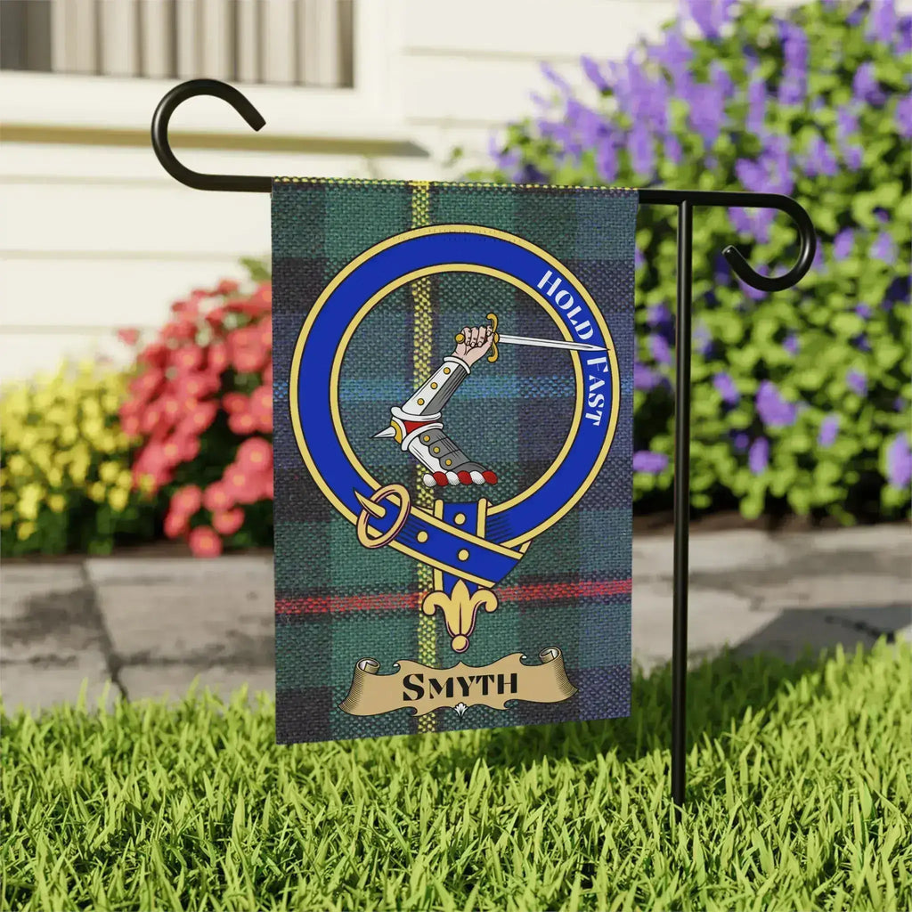 Hold Fast Smyth Crest Outdoor Decoration