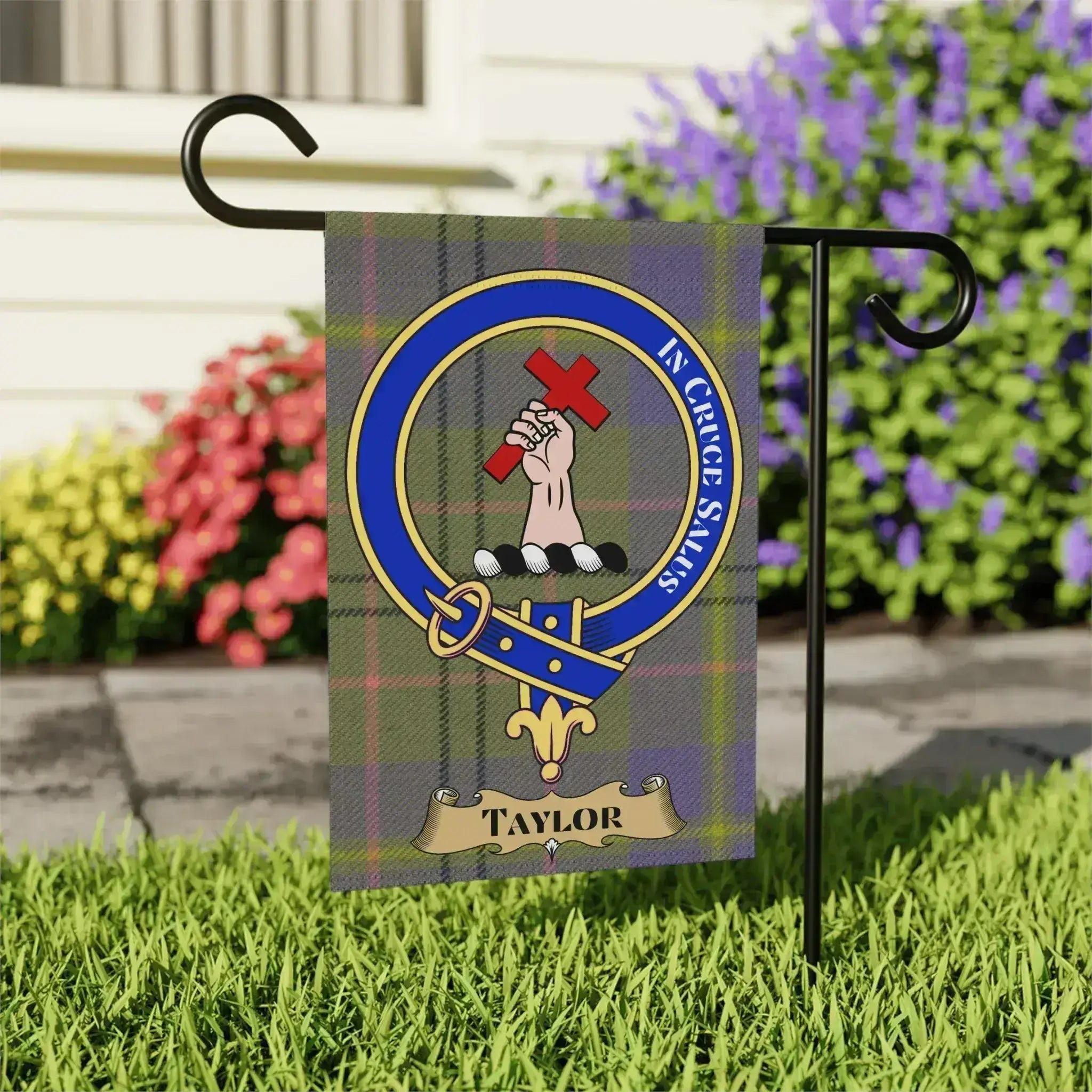 In Cruce Salus Taylor Garden Flag product