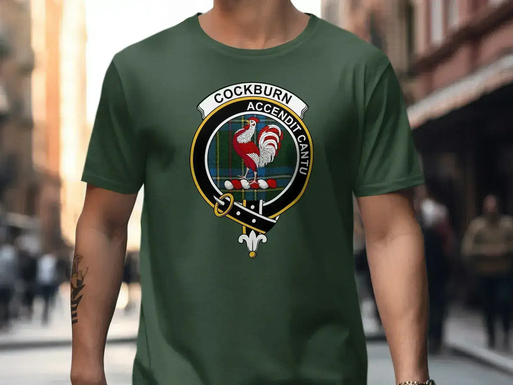 Clan Cockburn accendit cantu badge design t-shirt — black, relaxed fit