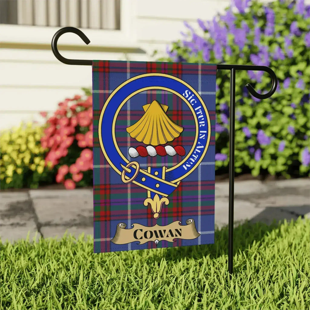 Cowan Plaid Flag Garden Decoration Product