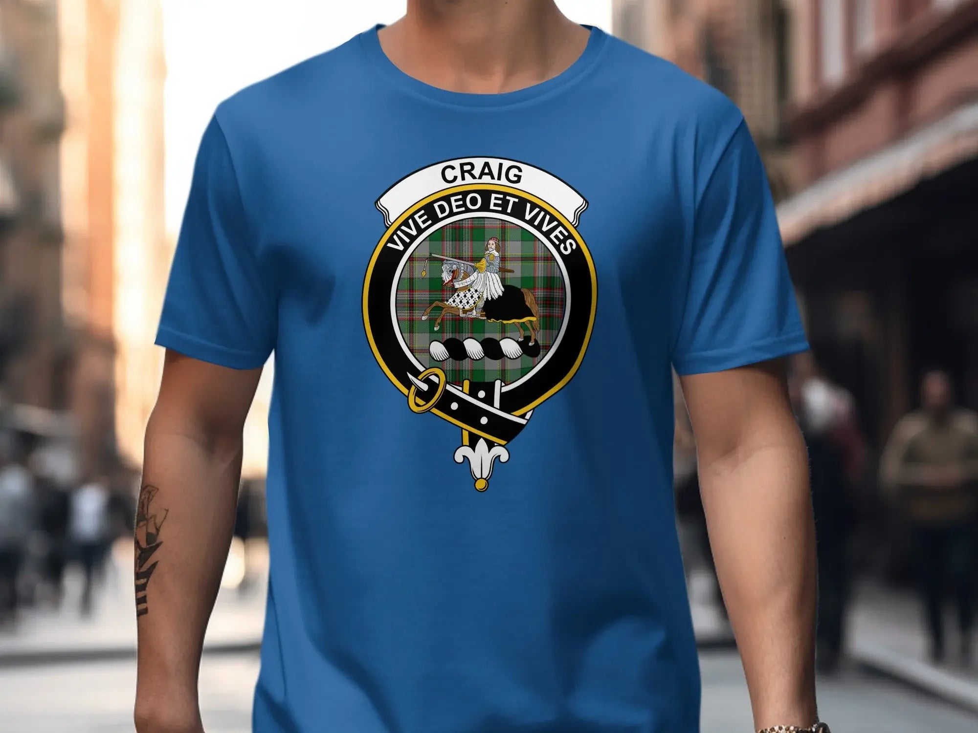 Craig Emblem Vive Deo Et Vives Graphic T-shirt product