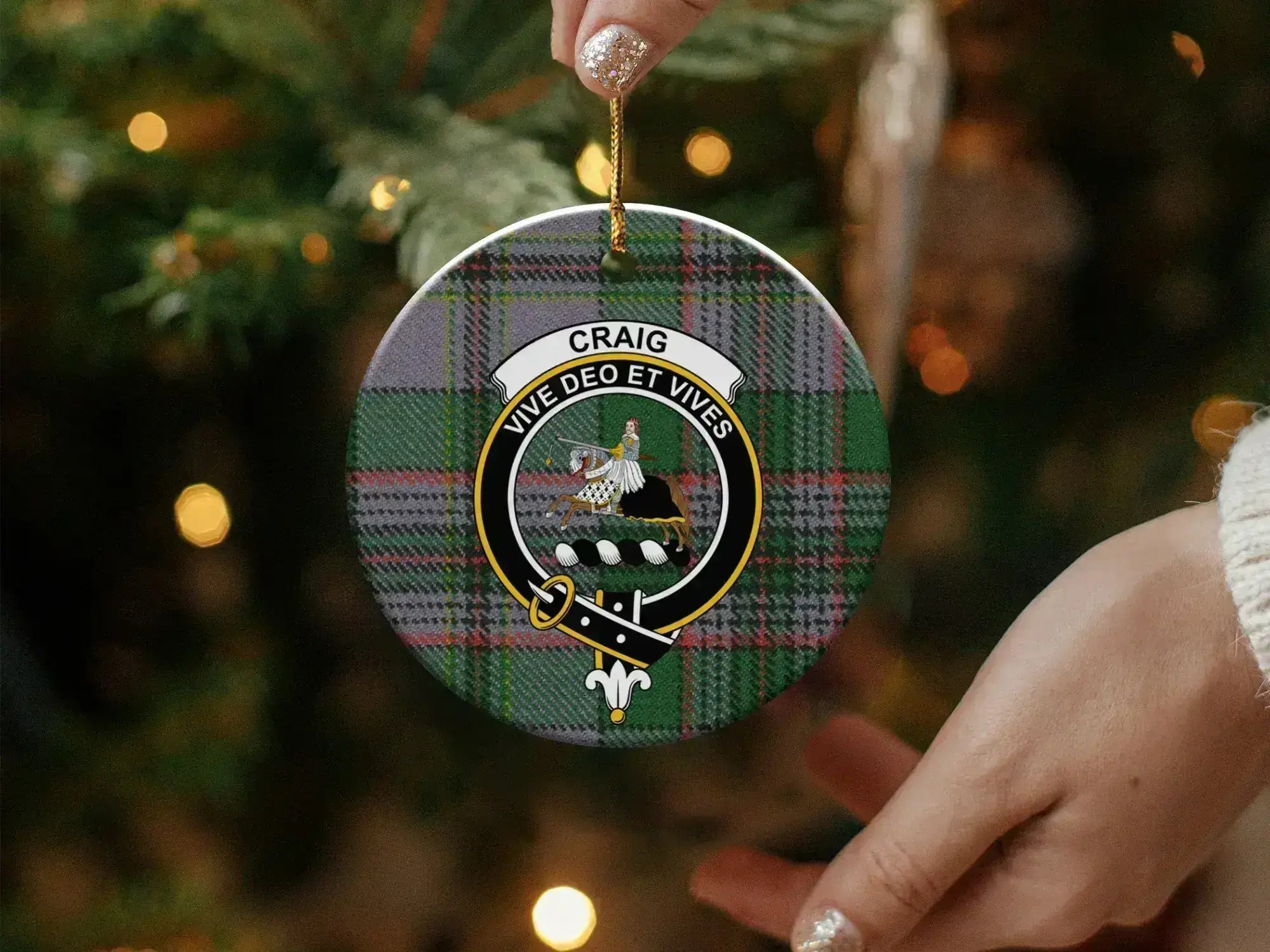 Craig Crest Ornament Vive Deo Et Vives Holiday product
