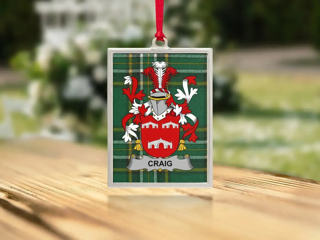 Personalized Family Crest with Surname Craig product type