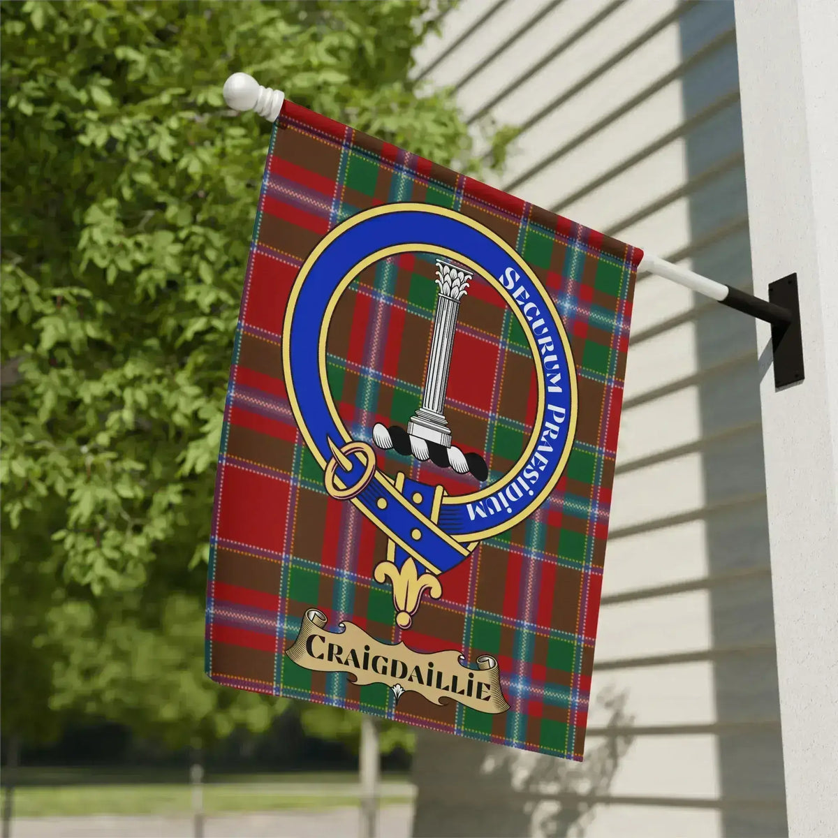 Craigdaillie clan crest tartan garden flag — outdoor display on poly canvas