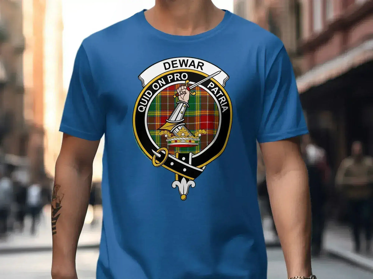 Dewar Quid On Pro Patria Crest Design T-shirt