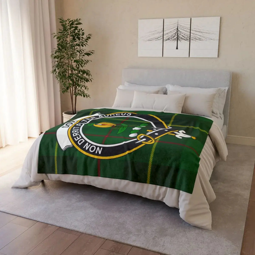 Decorative Blanket with Crest Green Bedding Blanket