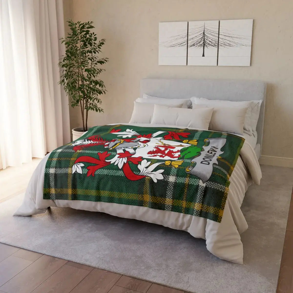 Personalized Green Plaid Family Crest Queen Size Blanket