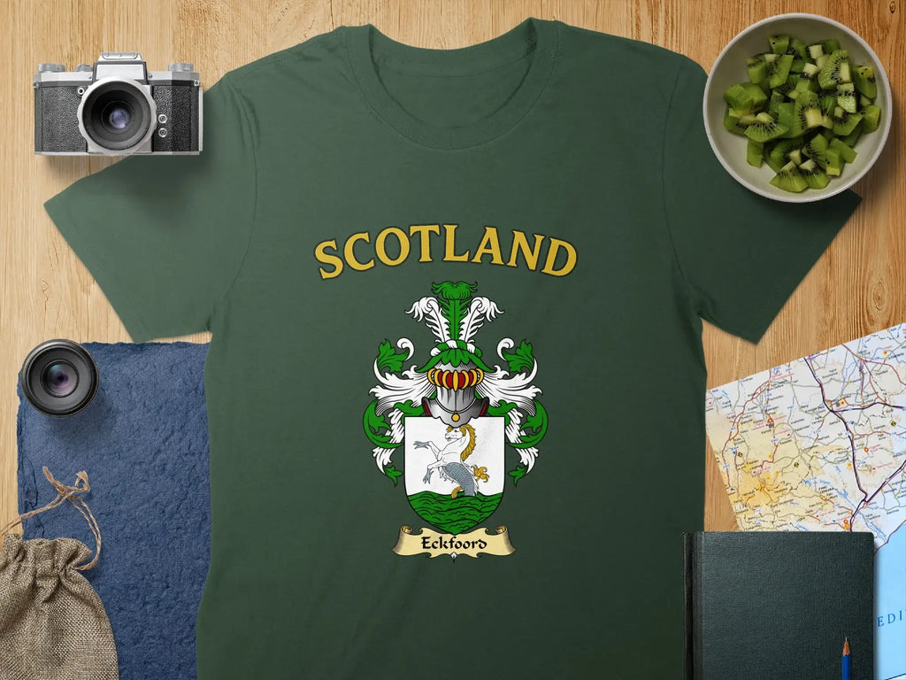 Eckfoord Scottish clan crest t-shirt — crest and emblem detail